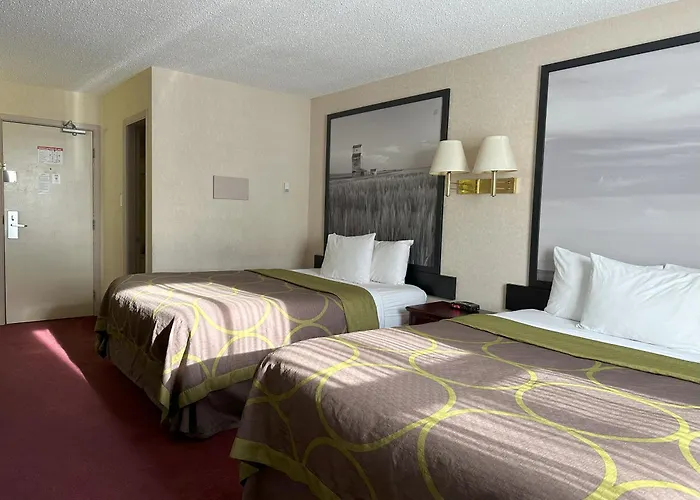 Super 8 By Wyndham Lethbridge