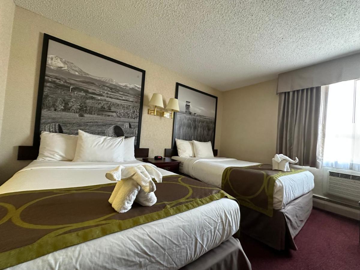 Hotel Super 8 By Wyndham Lethbridge