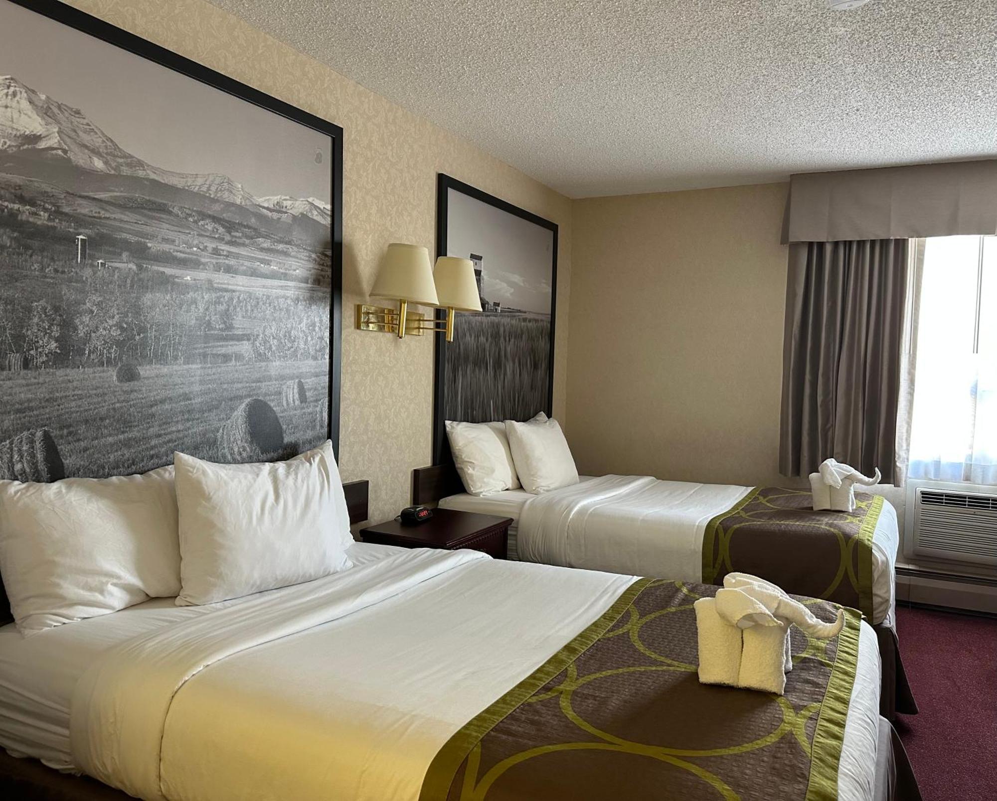 Hotel Super 8 By Wyndham Lethbridge