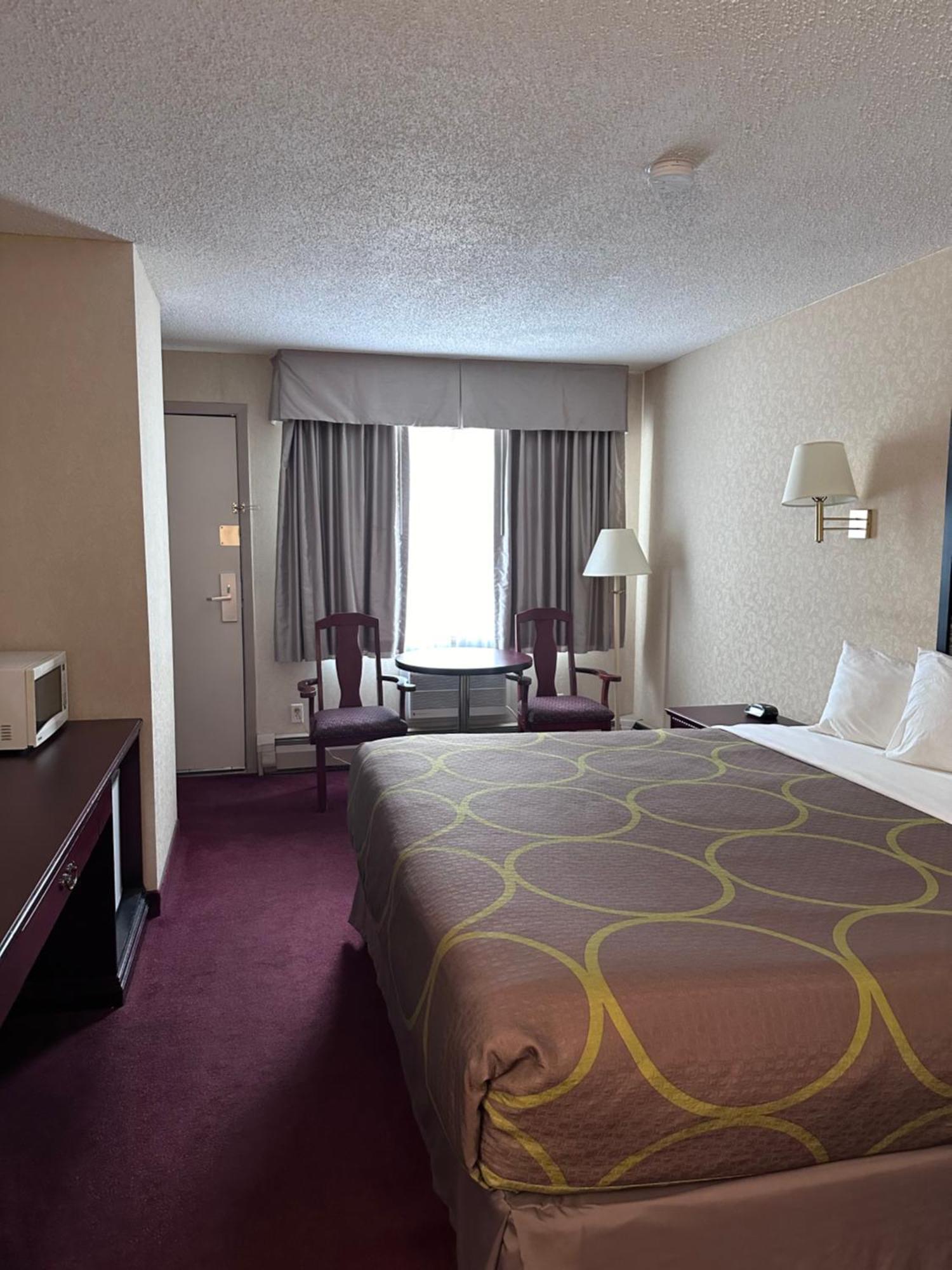 Super 8 By Wyndham 3*