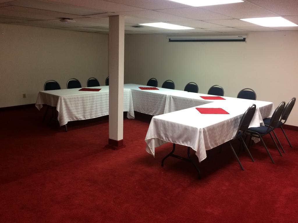 Hotel Super 8 By Wyndham Lethbridge